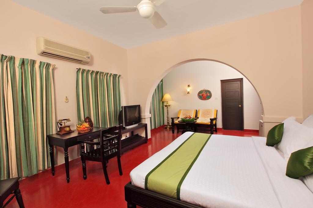 The River Retreat Heritage Ayurvedic Resort Shoranur Екстериор снимка