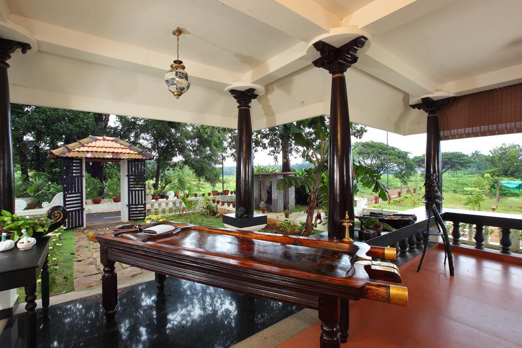 The River Retreat Heritage Ayurvedic Resort Shoranur Екстериор снимка